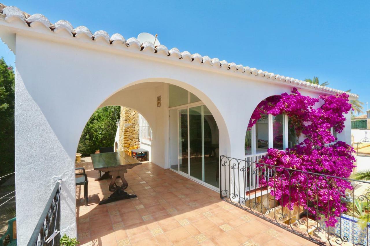 Villa Calalga Сasa Frente A La Playa Con Piscina Privada Calpe Esterno foto