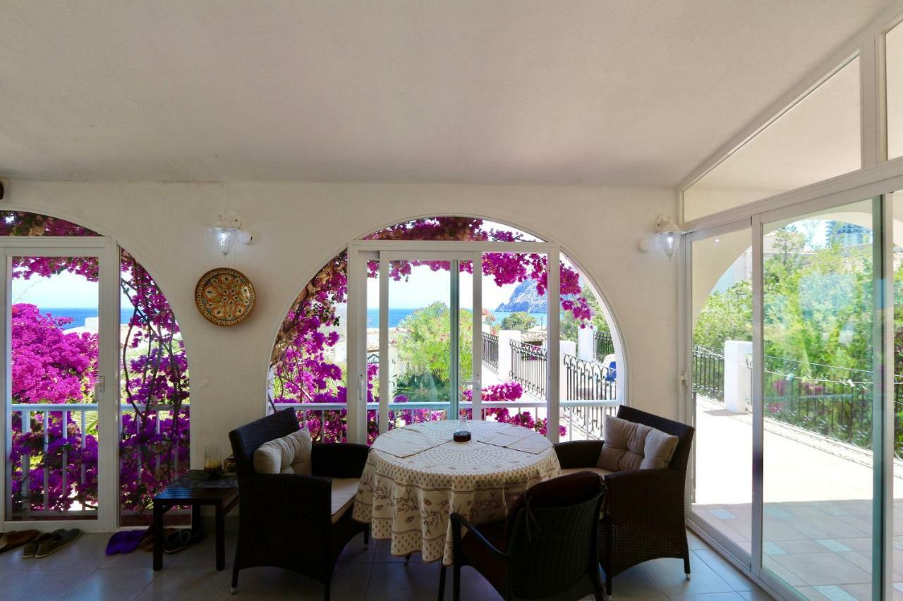 Villa Calalga Сasa Frente A La Playa Con Piscina Privada Calpe Esterno foto