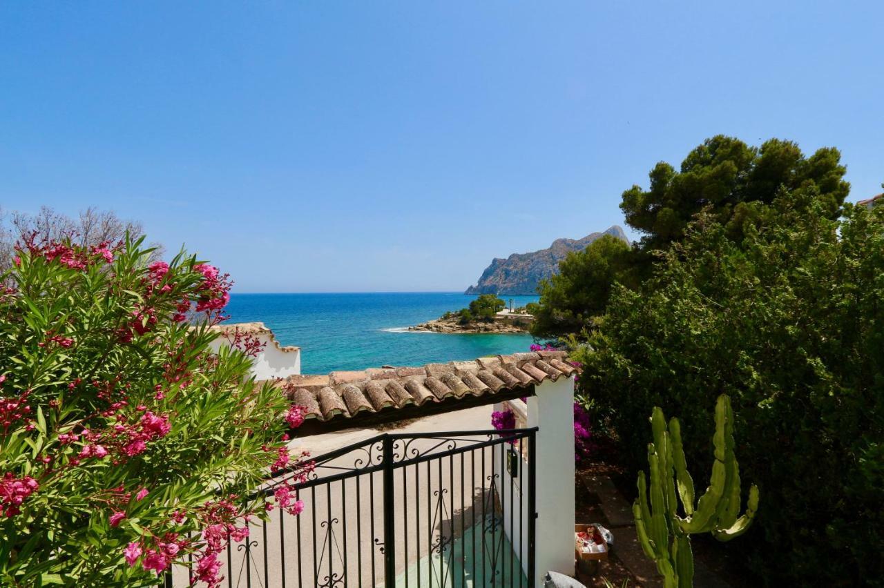 Villa Calalga Сasa Frente A La Playa Con Piscina Privada Calpe Esterno foto
